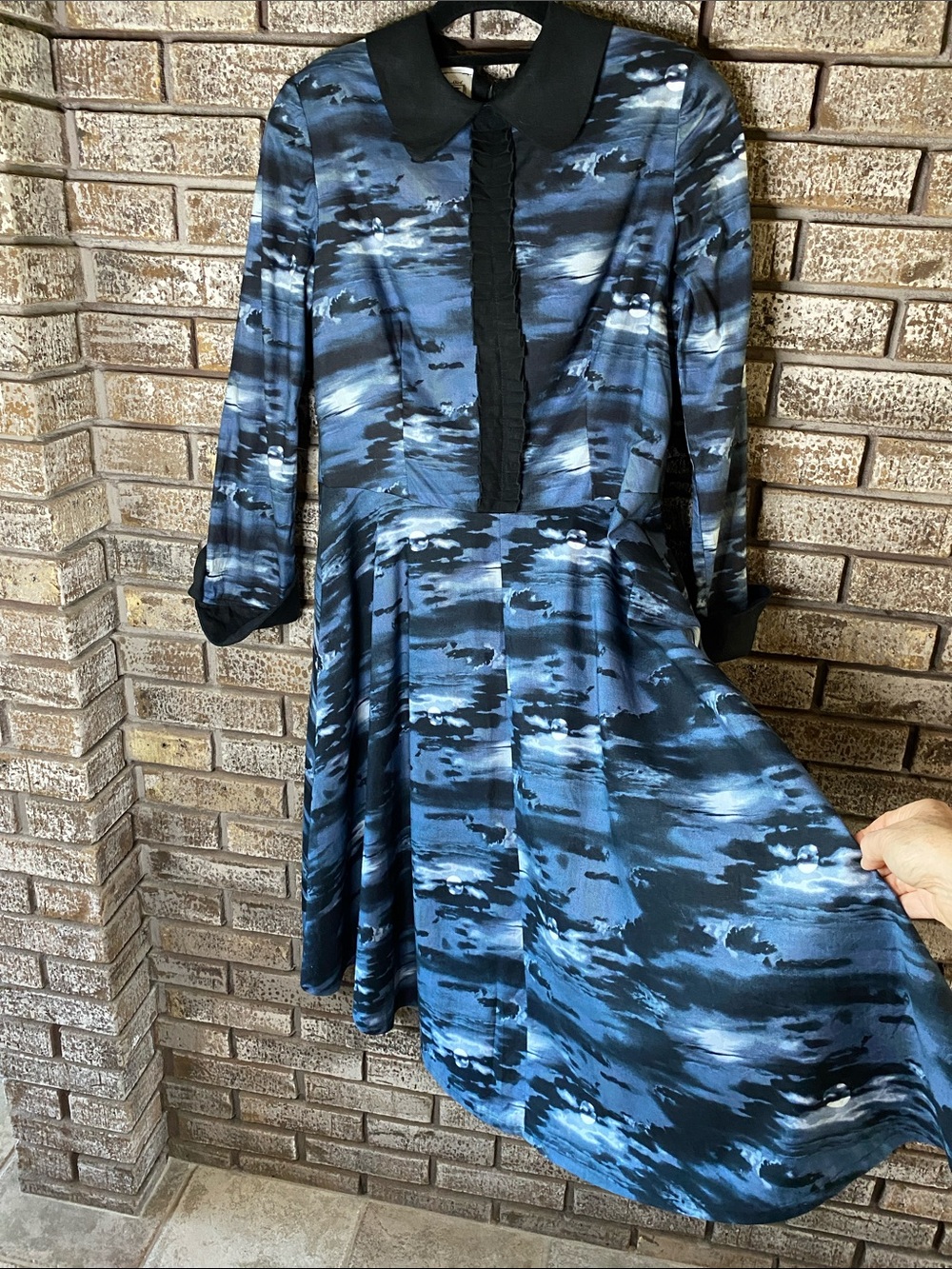 Blackbird Studios Slow Fashion in Celestial Print. Made in Hamilton Ontario. - Picture 5 of 12